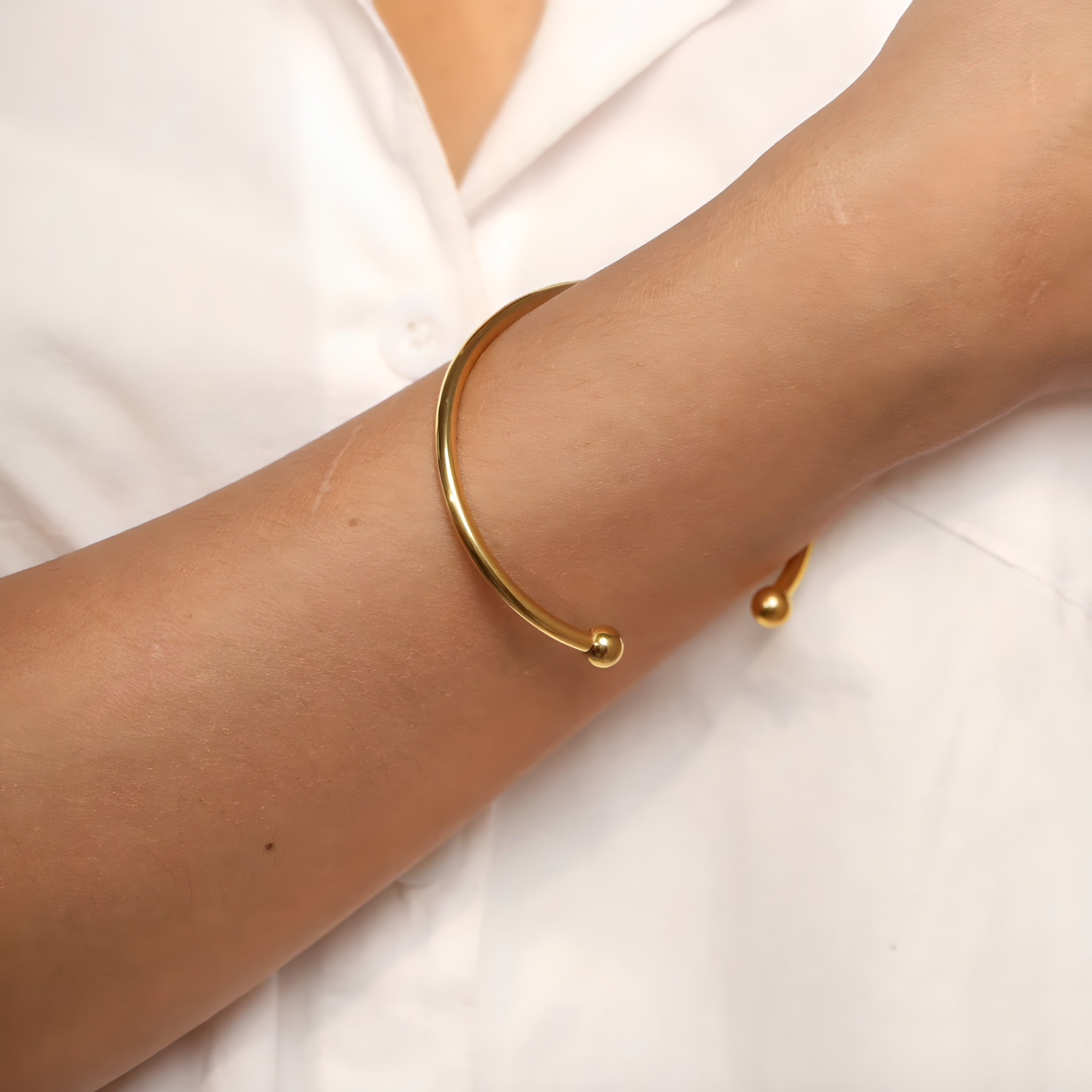 Golden Halo Cuff